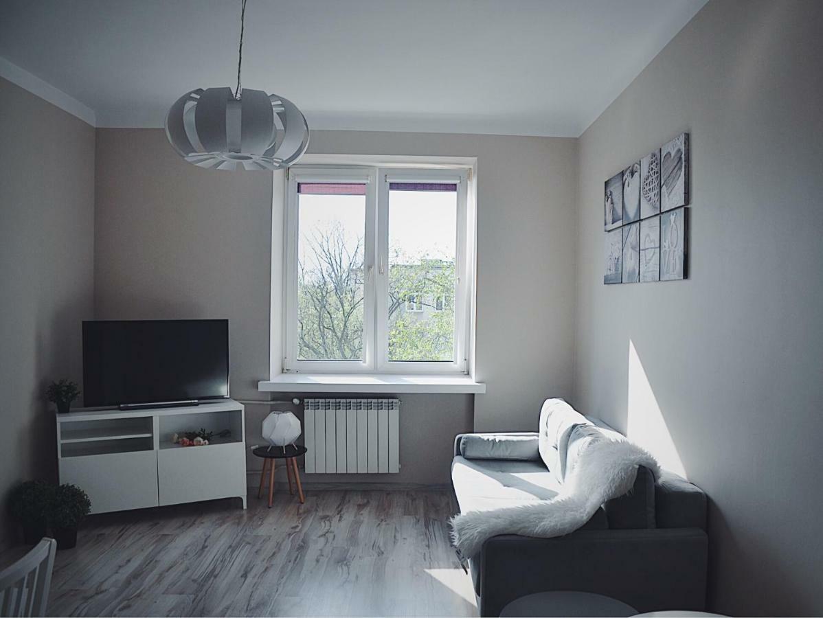 Apartament Grochowska Warszawa Luaran gambar