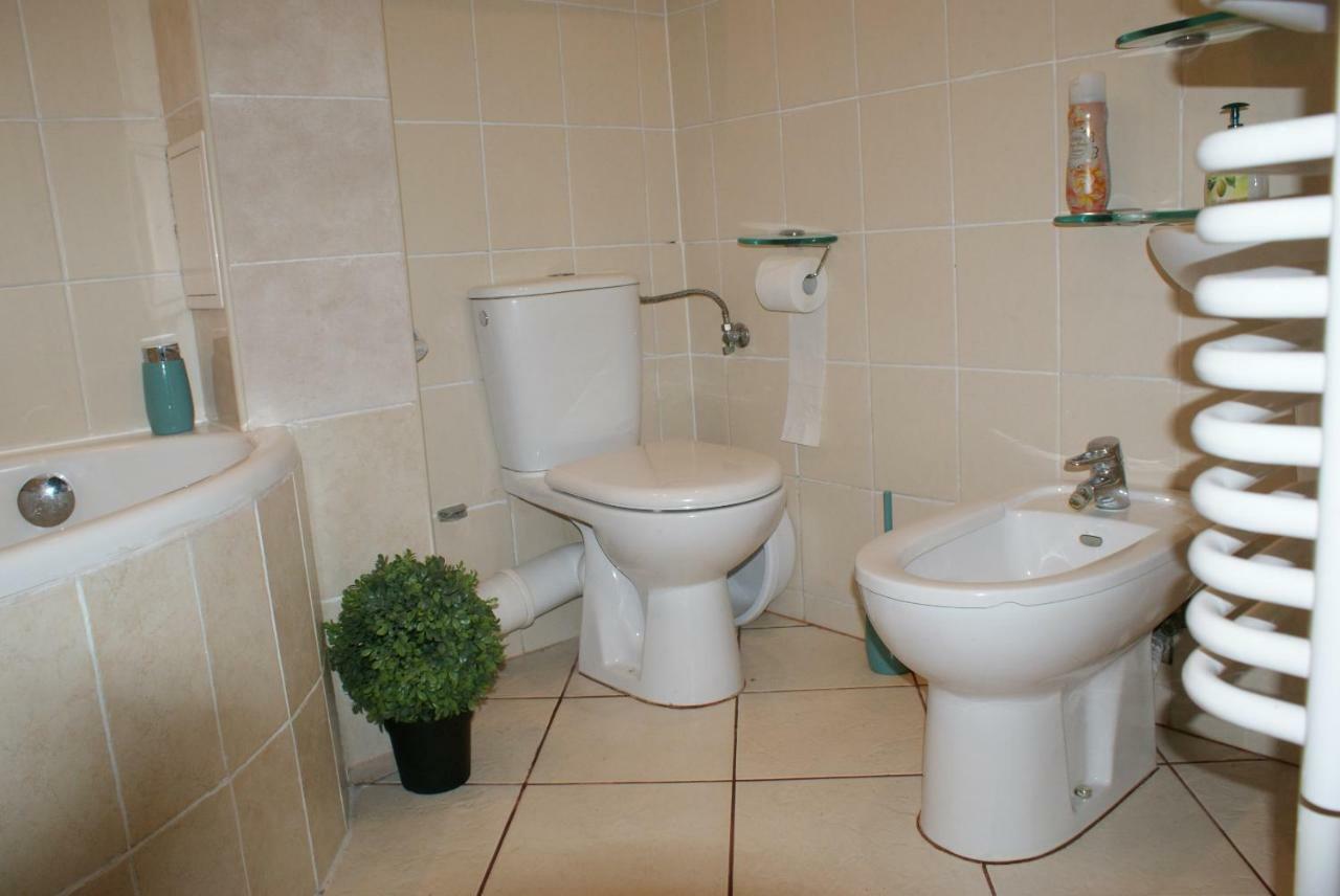 Apartament Grochowska Warszawa Luaran gambar